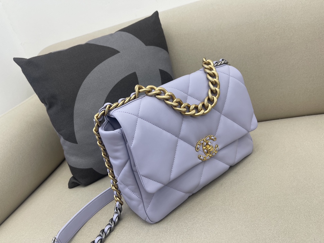 Lambskin 19 Maxi Handbag Flap Bag AS1162 Light Purple